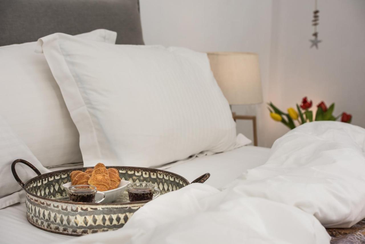 Adamant Suites (Adults Only) Firá Buitenkant foto