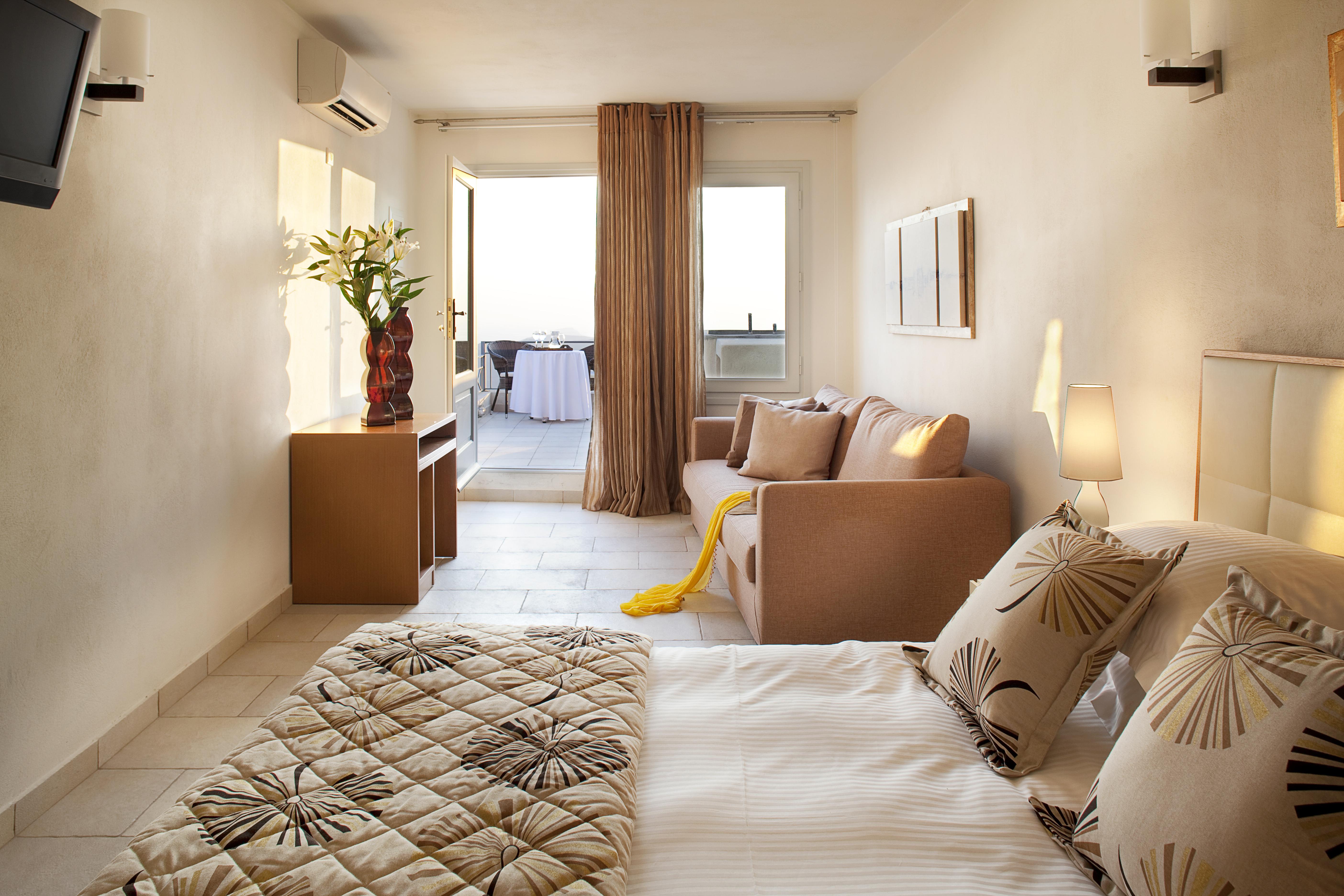 Adamant Suites (Adults Only) Firá Buitenkant foto